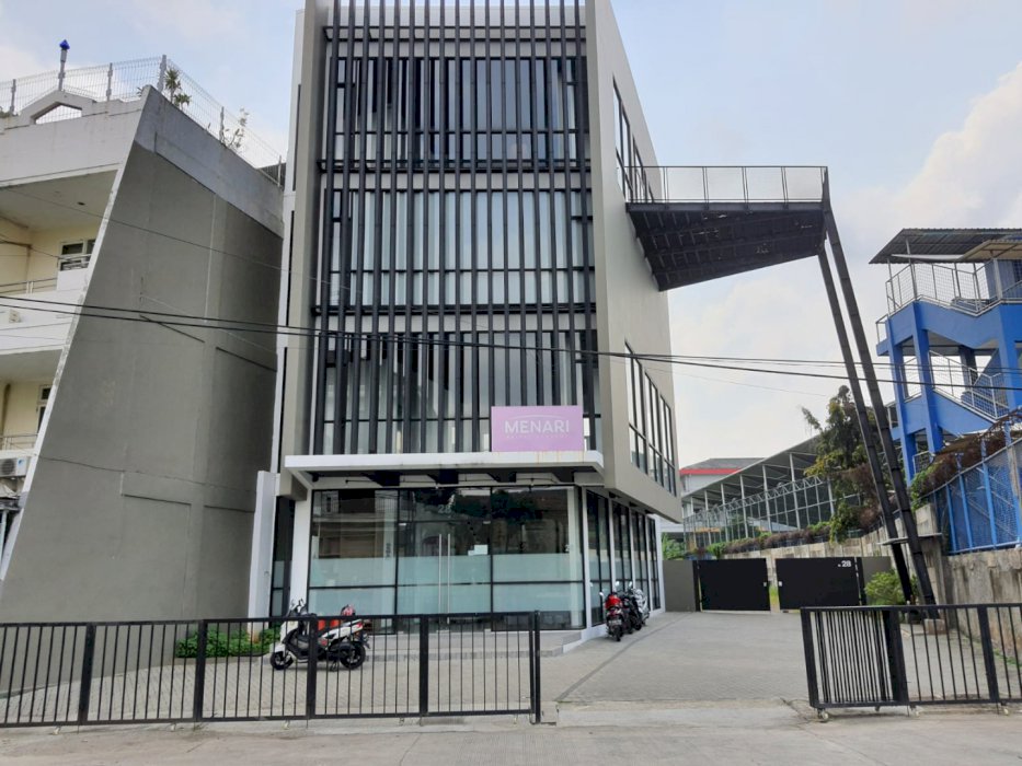 Mini Buiding Hitung Tanah Zona Komersial Jl. Surya Mandala, Kedoya