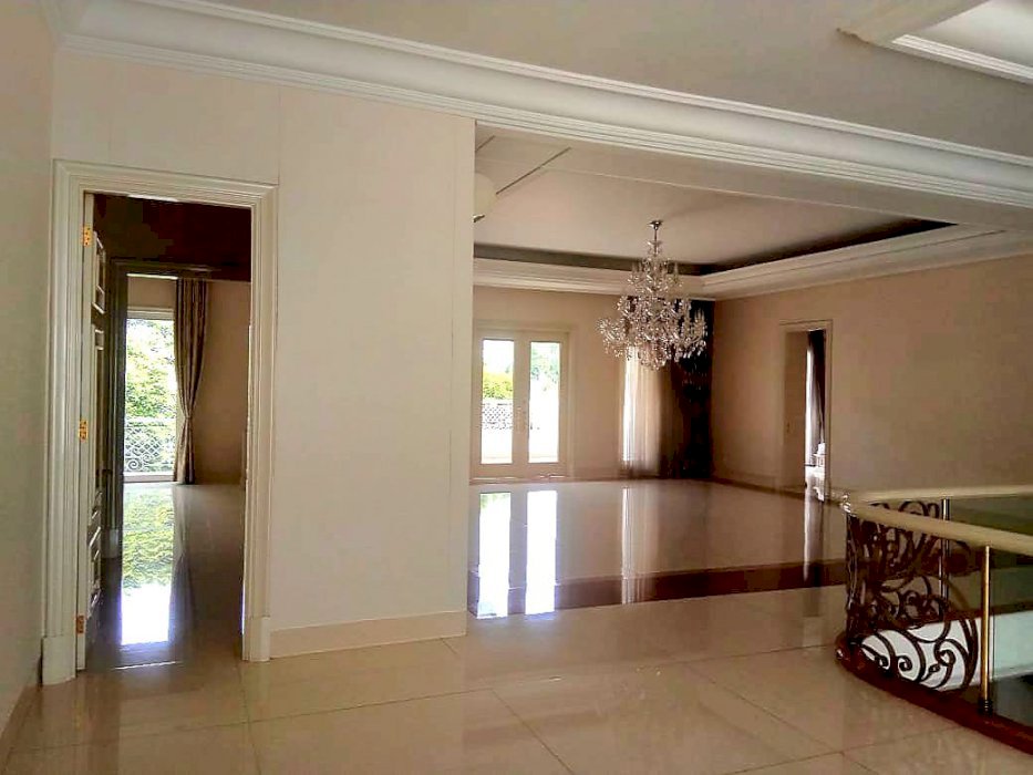 Rumah Mewah Model Klasik