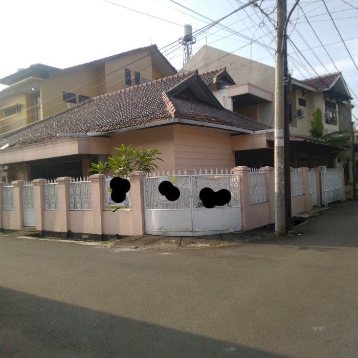 Rumah siap huni di cipinang timur rawamangun