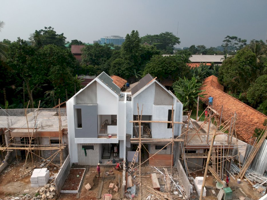 Rumah 2Lantai Harga 1Lantai DP 0% Di Depok