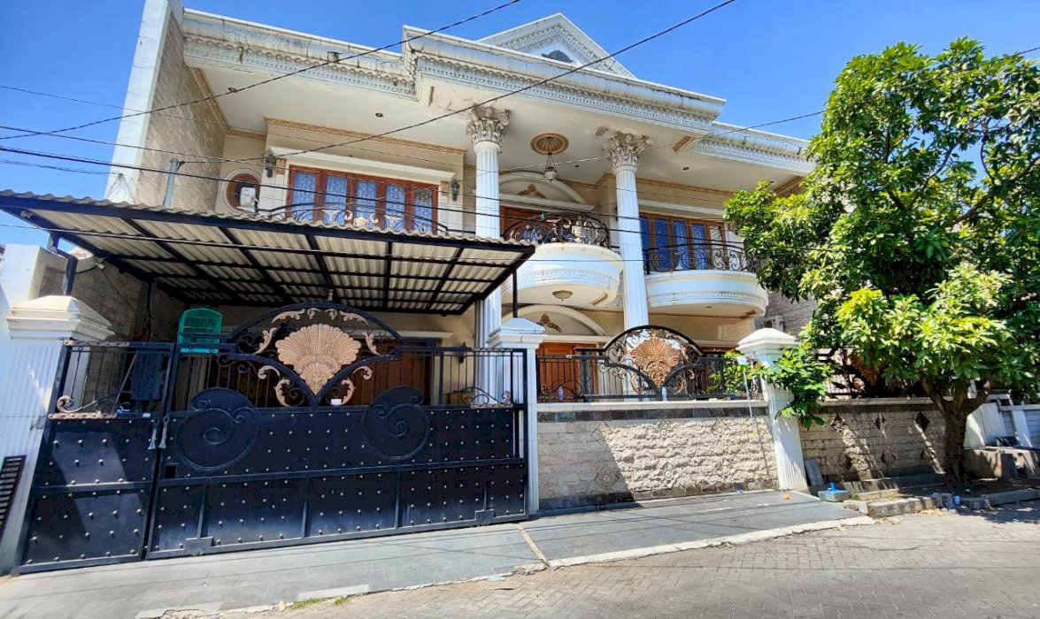 Rumah Mewah Siap Huni