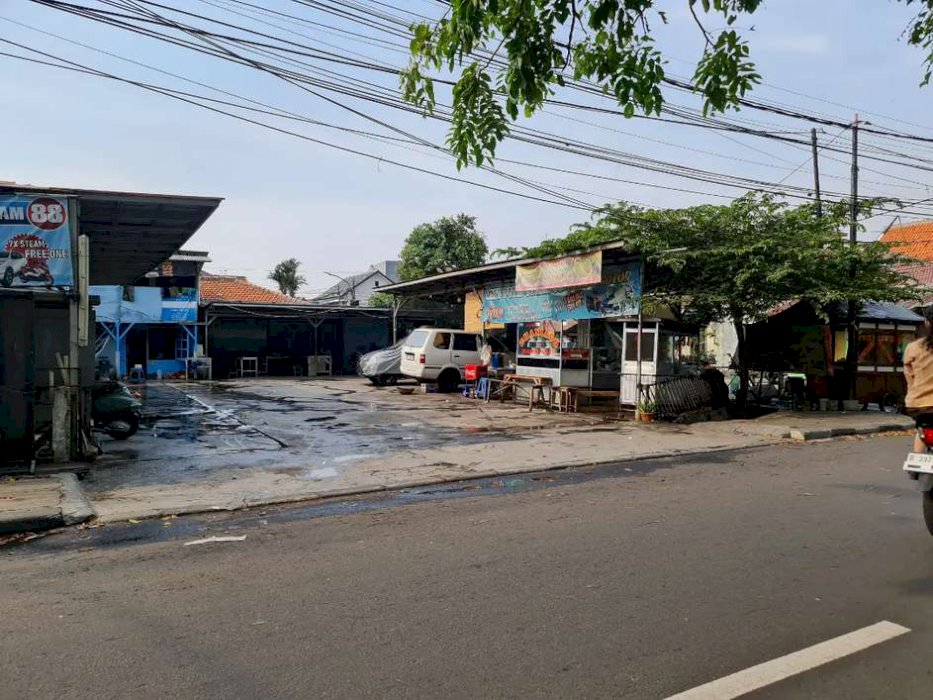 Tempat usaha kosong bisa untuk cuci mobil