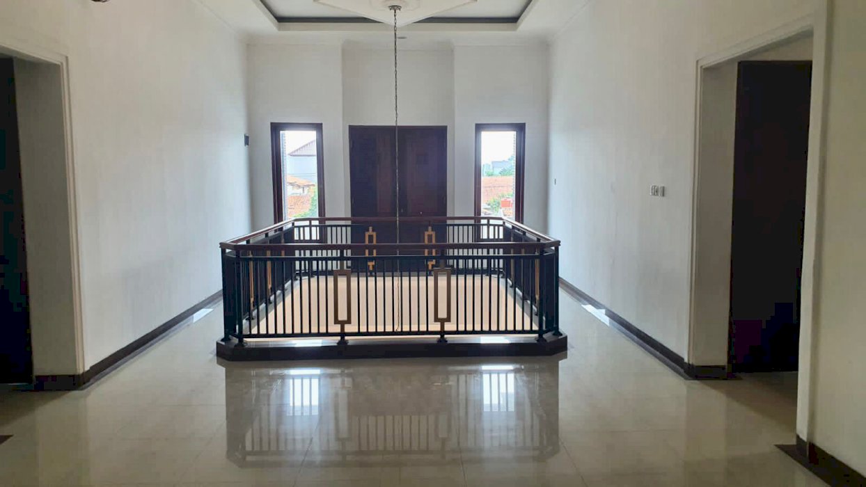 Rumah murah dalam komplek