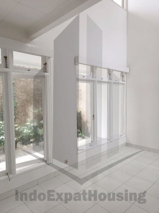 Disewakan Cepat Rumah Di Area Senopati/Woltermonginsidi/ SCBD SSI325