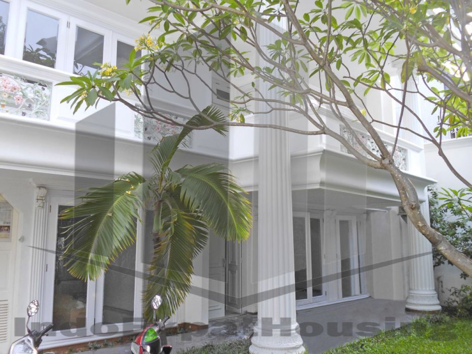 Disewakan Cepat Rumah Di Kemang Jakarta Selatan SSI326