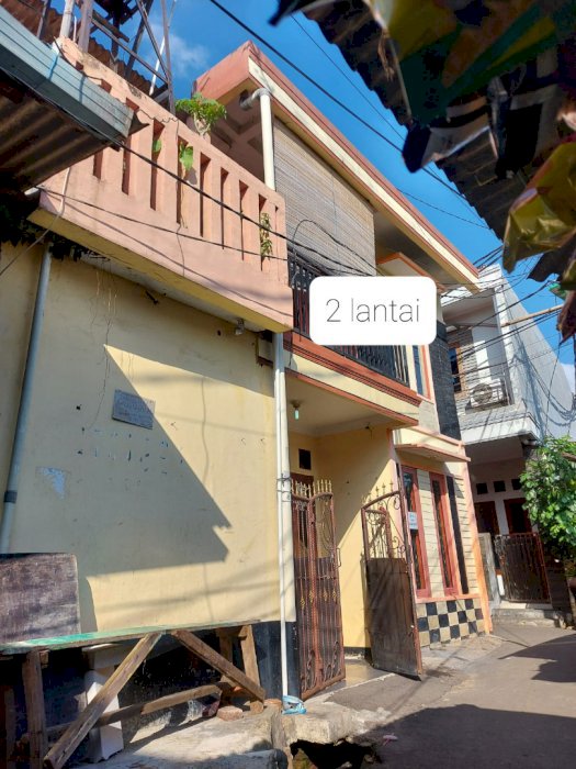 JUAL CEPAT RUMAH 2 LANTAI PENGGILINGAN CAKUNG KAMPUNG JEMBATAN