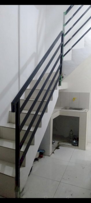 Rumah siap huni bukan inden 2 lantai surat SHM