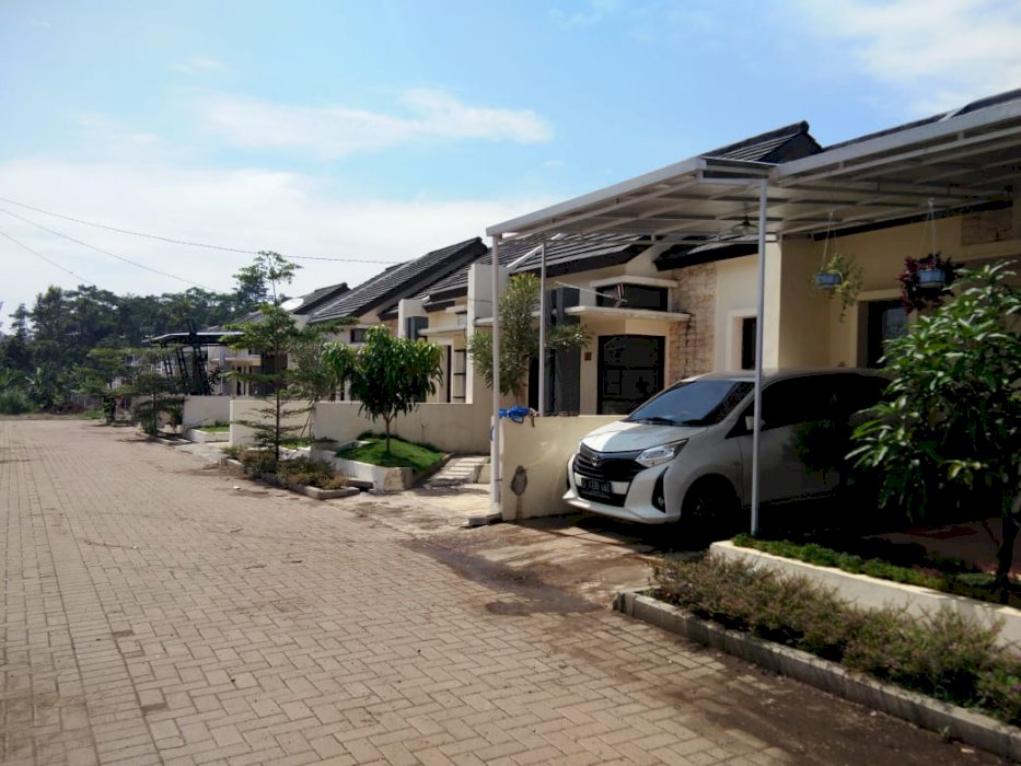Rumah mewah nuansa Danau Batujajar lake view