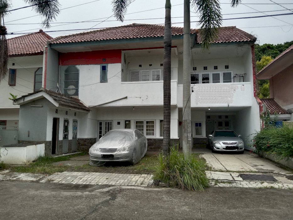 Jual Rumah & Kos 15 Kamar Tidur Di Aria Graha - Soeta !
