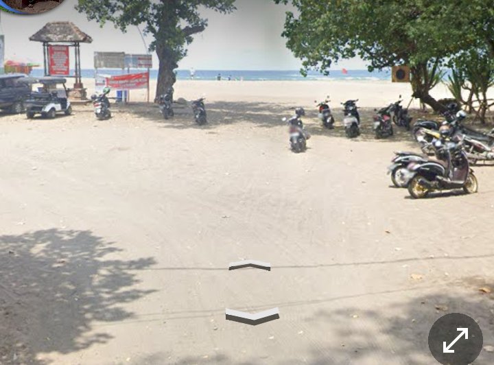 Tanah pantai pariwisata Canggu Berawa Bali cukup jalan kaki ke pantai