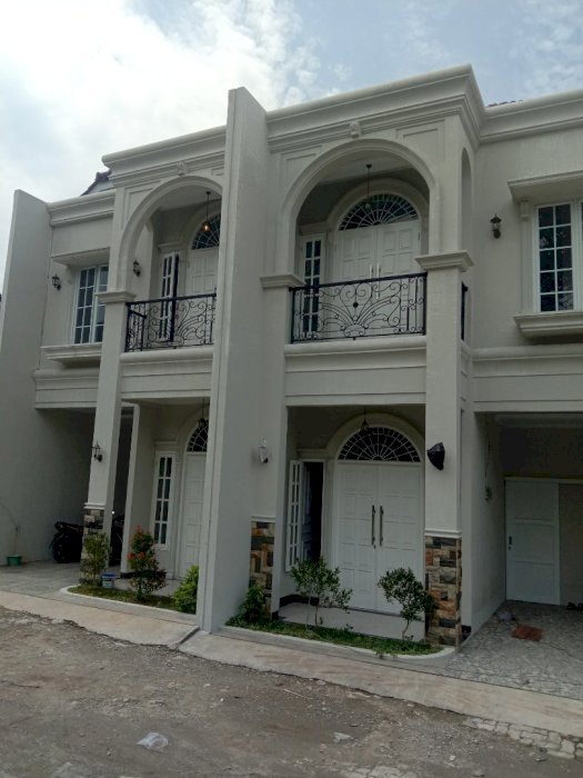 Residen Kebagusan pasar Minggu