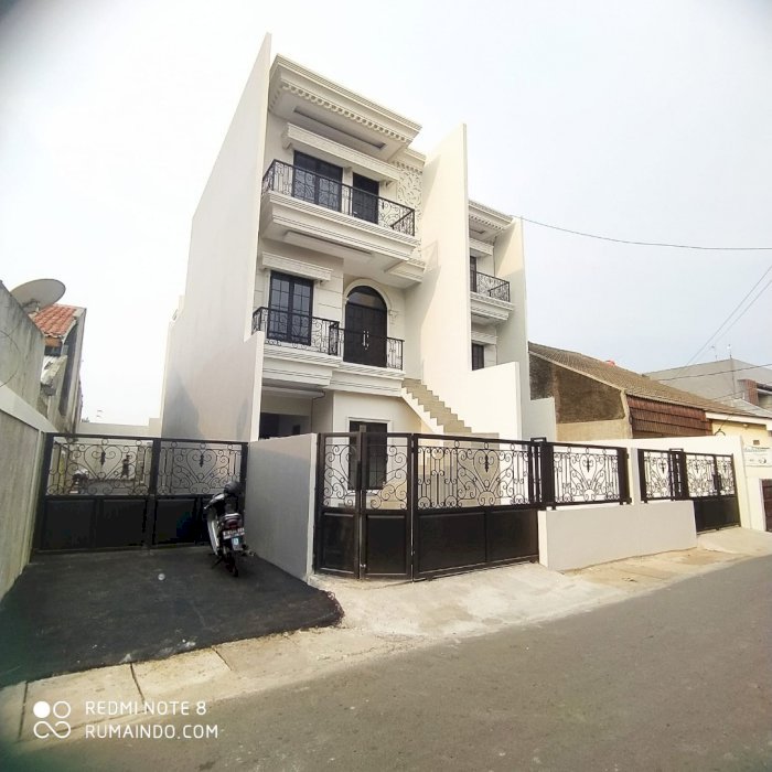 Dijual Rumah Baru di Pejaten Dekat Mall Kalibata jakarta selatan
