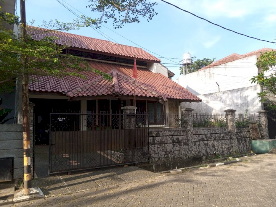 Dijual Rumah 2 Lantai Siap Huni Di Senayan Utama Bintaro