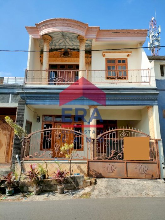 Dijual Rumah di Jalan Raya Candi Malang
