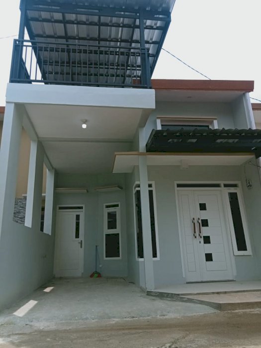 Rumah hunian murah cluster di Depok semi 2 lantay
