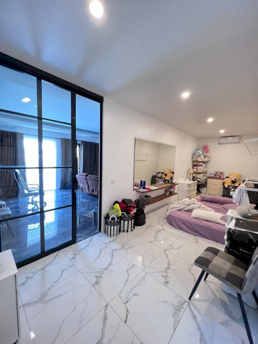 Disewakan rumah villa bumbak BALI view sawah untuk 24 tahun