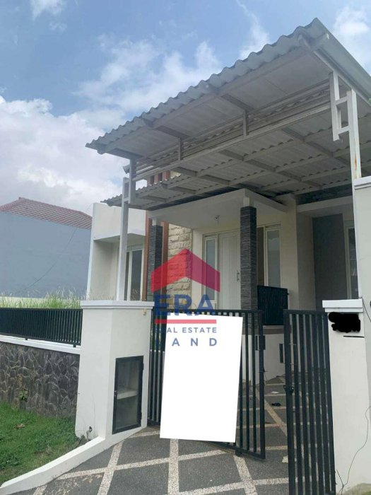 Disewakan Rumah di Villa Puncak Tidar Malang