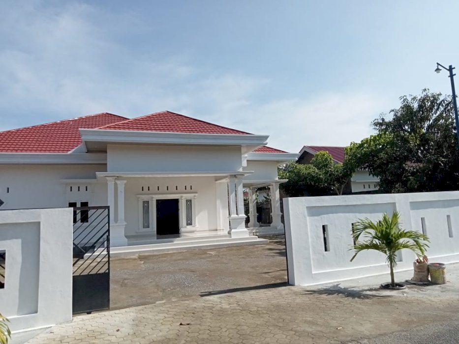 DI JUAL RUMAH MEWAH LOKASI STARTEGIS KOTAMOBAGU SULAWESI UTARA