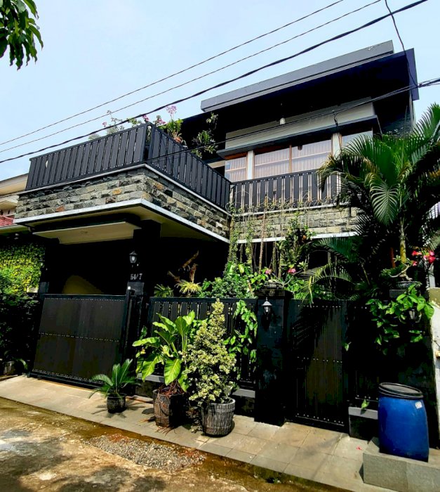 Dijual Rumah 2LT, siap huni semi Furnished di Islamic, Lippo Karawaci.