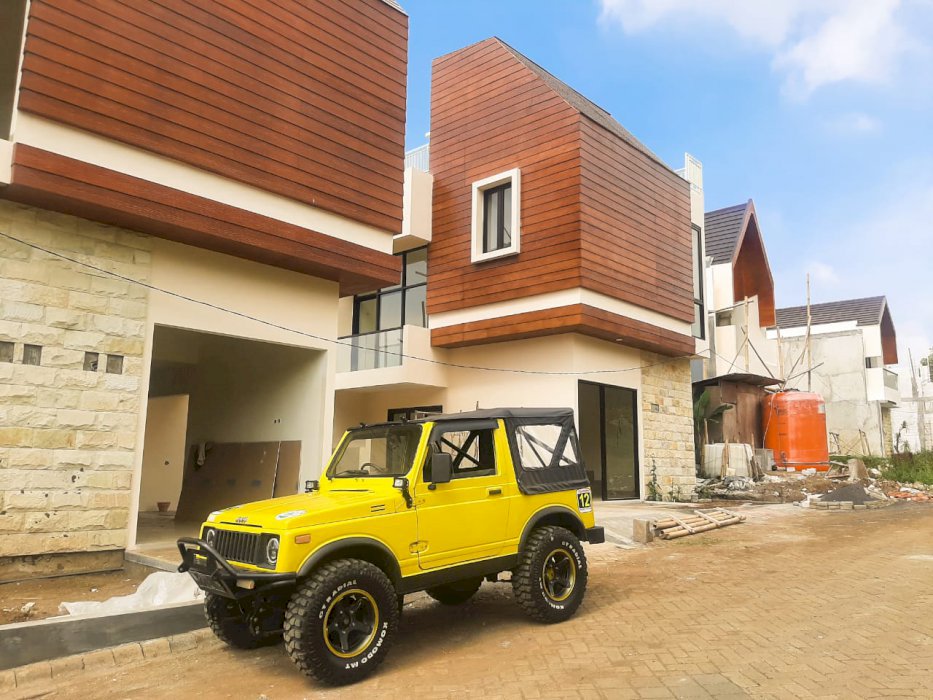 Rumah konsep Villa dengan Pemandangan Gunung Panderman  Type Austine