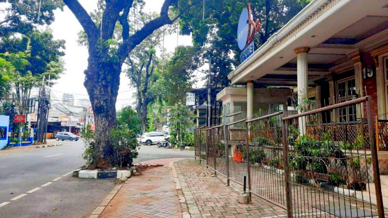 Bangunan Komersial Ex Cafe di Jl Ahmad Dahlan, Kebayoran Baru