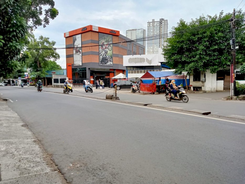 Gedung Showroom & Bengkel MURAH Pondok Pinang Jl Ciputat Raya, Jakarta