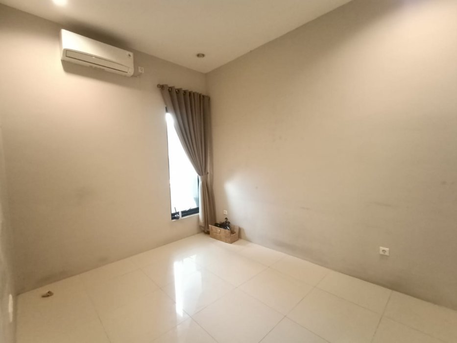 DI JUAL RUMAH SENTUL