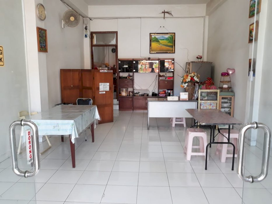 Dijual ruko di jln utama Renon untuk bisnis