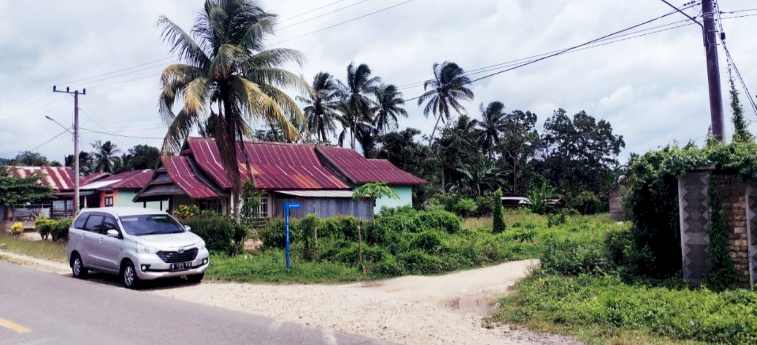 Jual rumah di kolaka timur