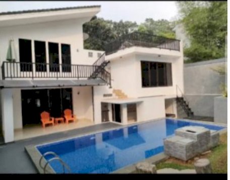 DI JUAL RUMAH FUL FURNIS SENTUL CITY