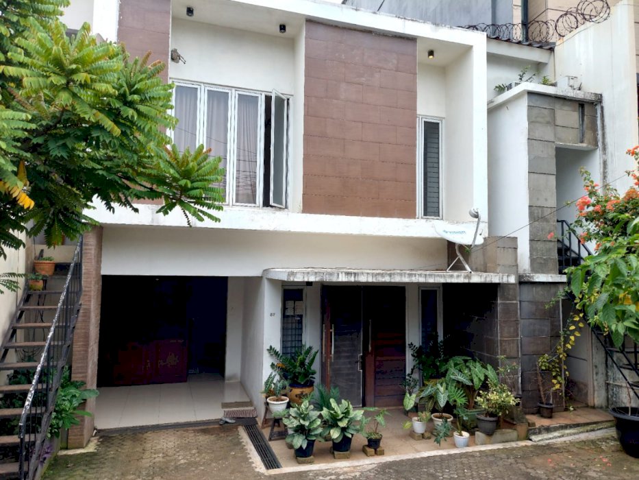 Rumah Cantik Prime Area Jl. Wijaya, Kebayoran Baru, Jakarta Selatan