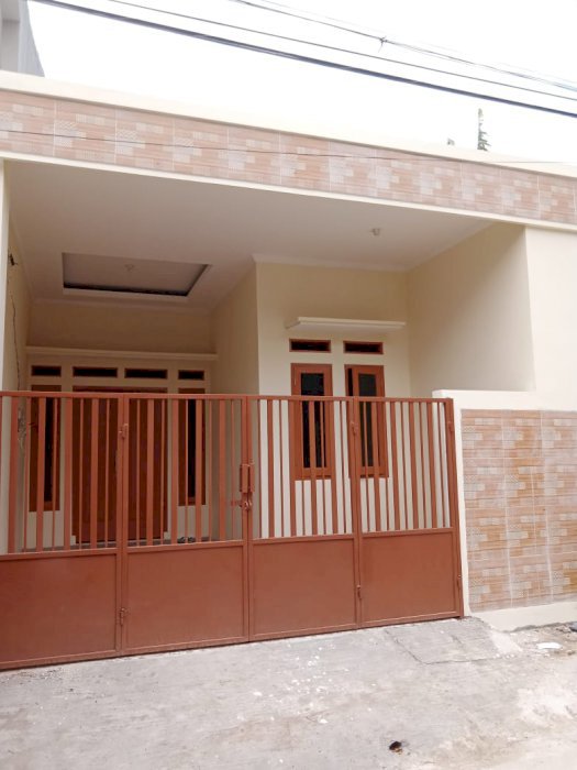 Rumah baru di komplek Cipondoh makmur poris bisa KPR semua bank