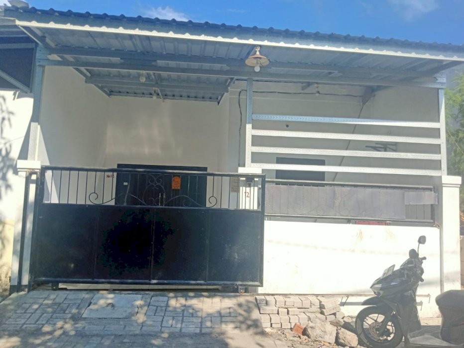 Dijual Rumah Lebak Timur dekat Masjid