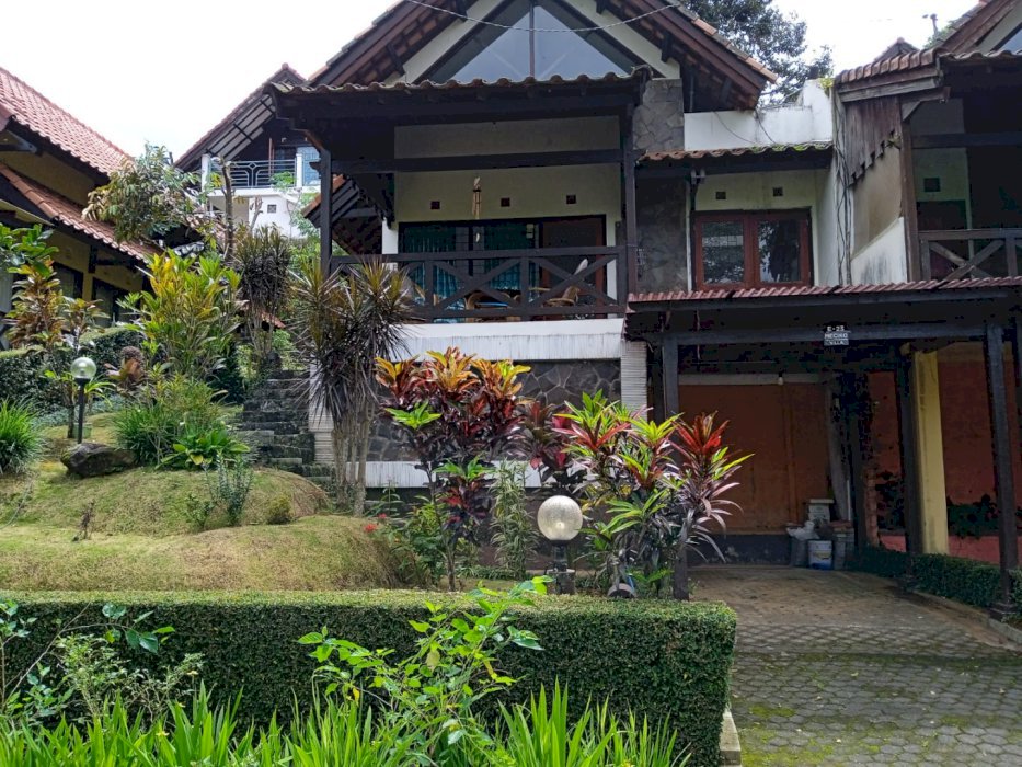 Disewakan Vila di Grand Whiz Blok E-23 Trawas Jawa Timur