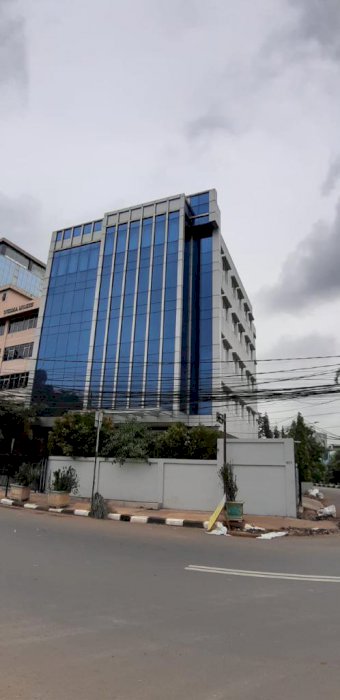 Gedung Perkantoran Baru & Megah  Siap Pakai di Menteng, Jakarta Pusat