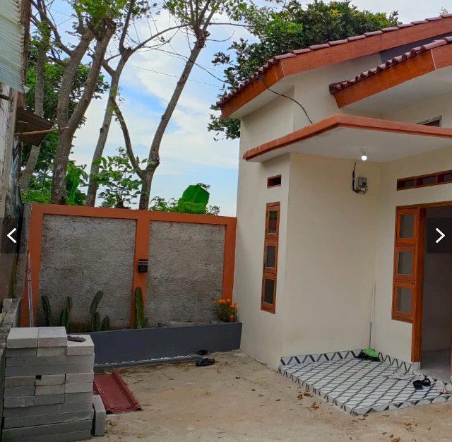 Di jual rumah baru siap huni dengan carpot 2 di Pancoran Mas Depok