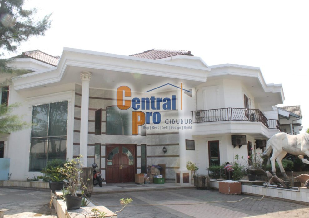 For Sale Exclusive House at, Pulomas, East Jakarta Negotiable Cozy