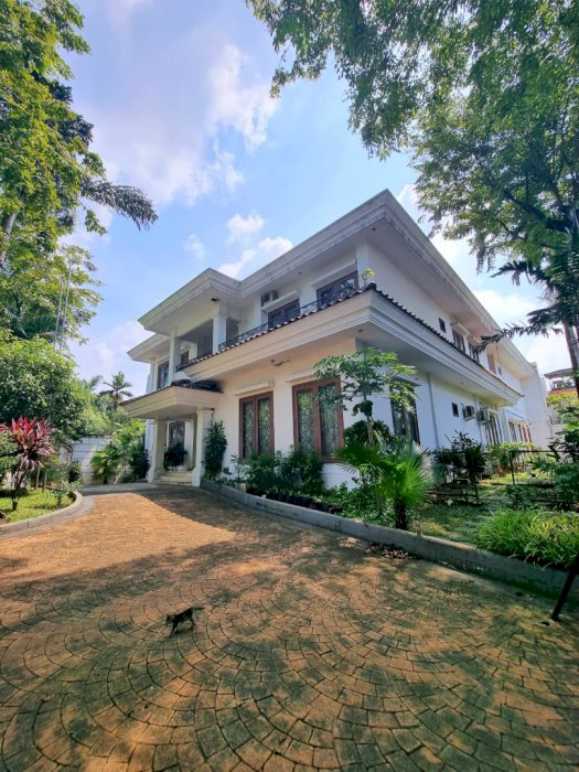 Rumah Super Mewah Prime Area Jl. Mega Kuningan, Jakarta Selatan