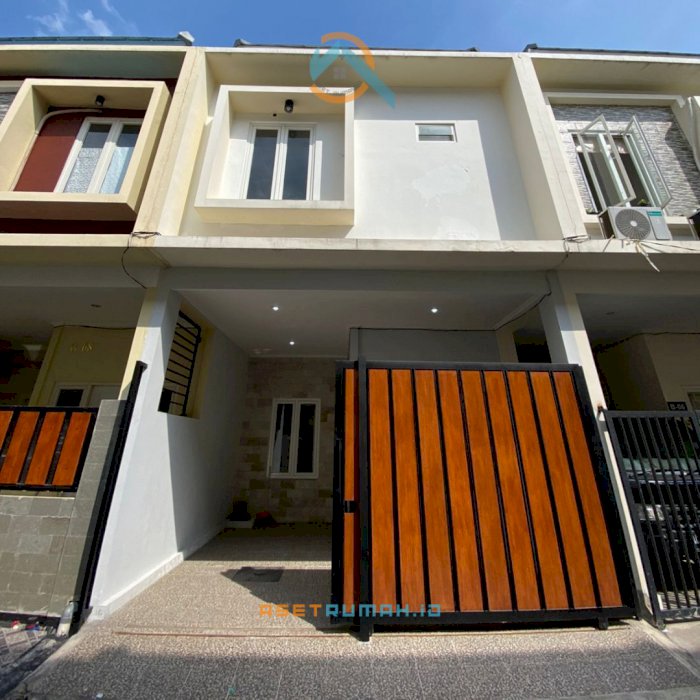 Rumah Di Surabaya - Semi Furnish Murah