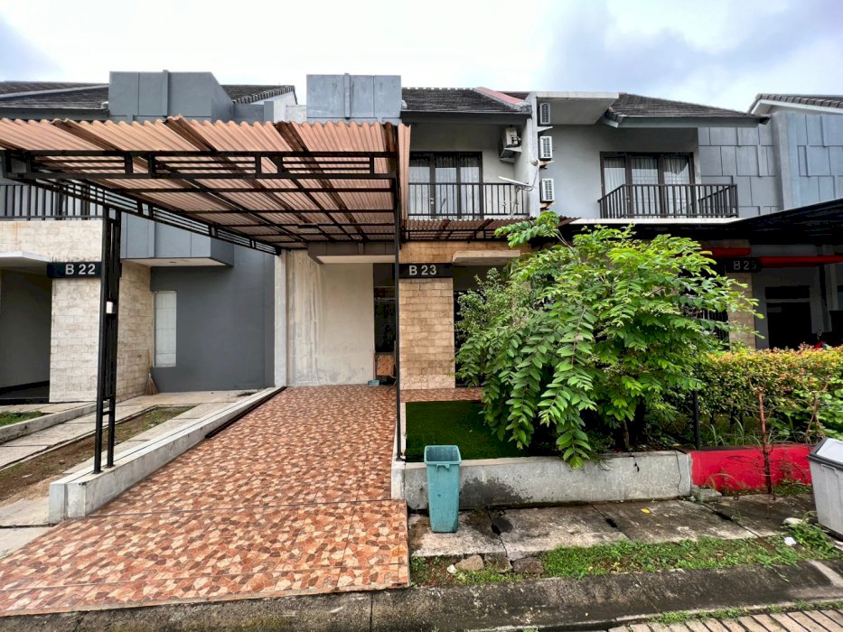 DIJUAL PERUMAHAN 2 LANTAI  PREMIER RIVIERA CAKUNG JAKARTA TIKUR