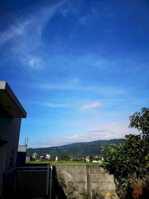 Rumah murah konsep villa, Lawang park residence