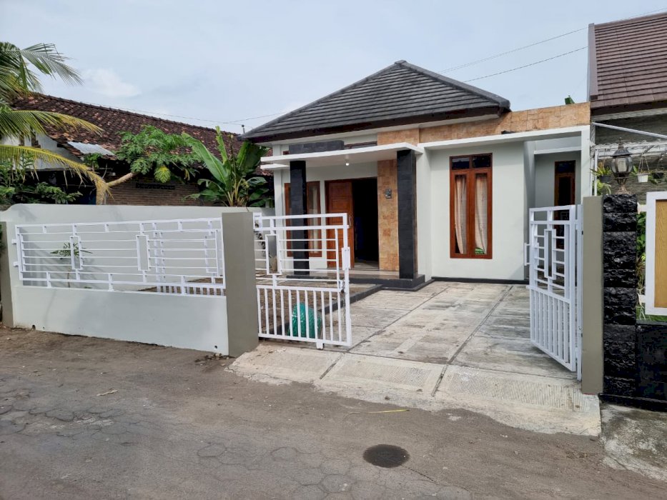 DI JUAL RUMAH SIAP HUNI DI JAMBON SLEMAN YOGYAKARTA