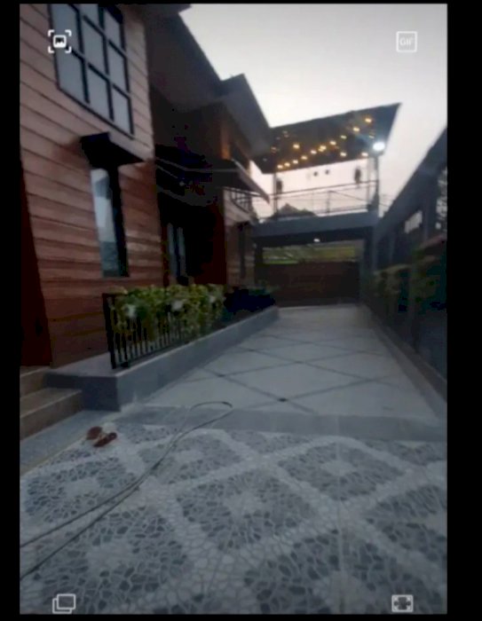 Di jual cepat rumah villa 40 menit dri exit toll buah batu bandung