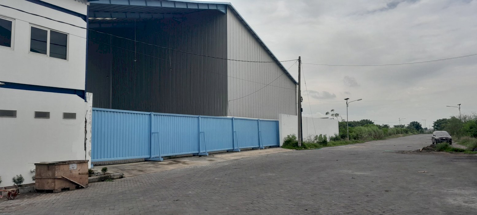 Gudang baru murah ada louding dock nya