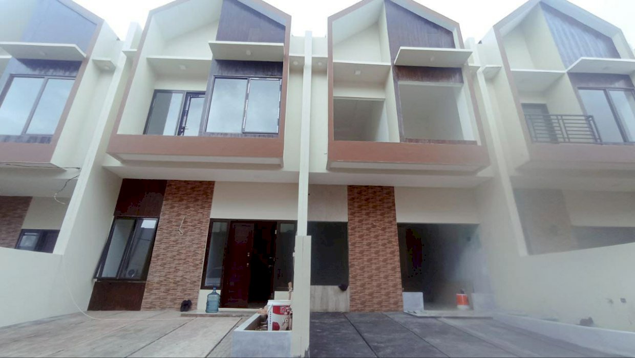 DIJUAL RUMAH CLUSTER 2 LANTAI DI CILEDUG TANGERANG