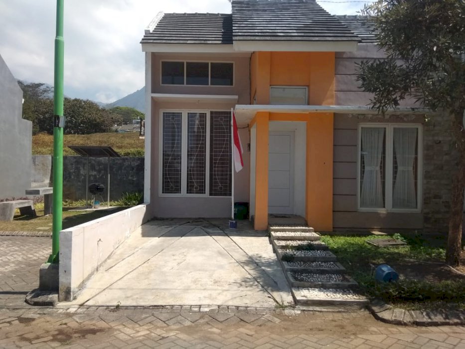 Rumah Green Beji Residence Batu Malang)