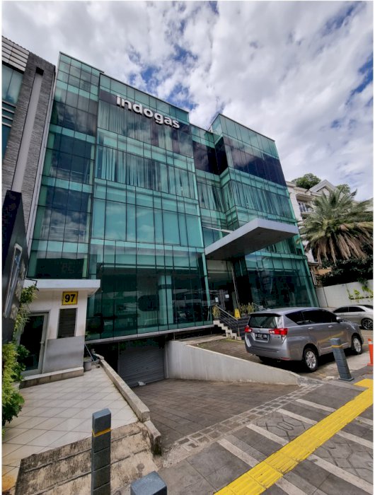 Gedung Kantor 4 Lt TERMURAH Jl Wolter Monginsidi Kebayoran Baru, Jakse