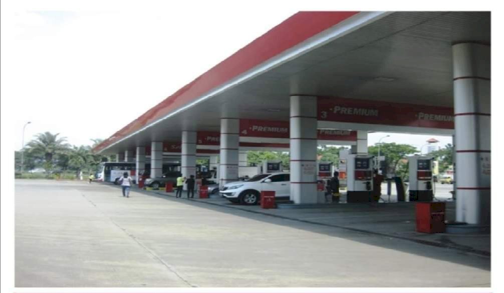 Pom Bensin Lokasi Strategis Sedang Beroperasi di Kunciran Tangerang