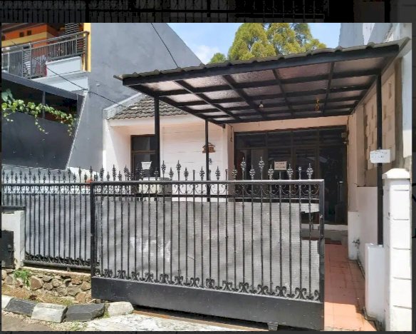 Jual Rumah Di Komplek Ujung Berung Indah - Ujung Berung !