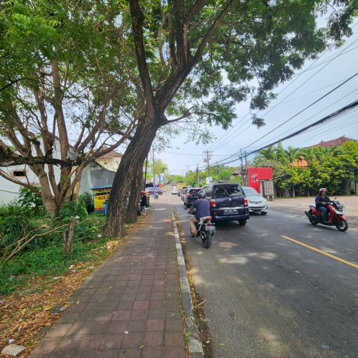 For sale tanah Uluwatu cocok untuk ruko restauran dan bisnis